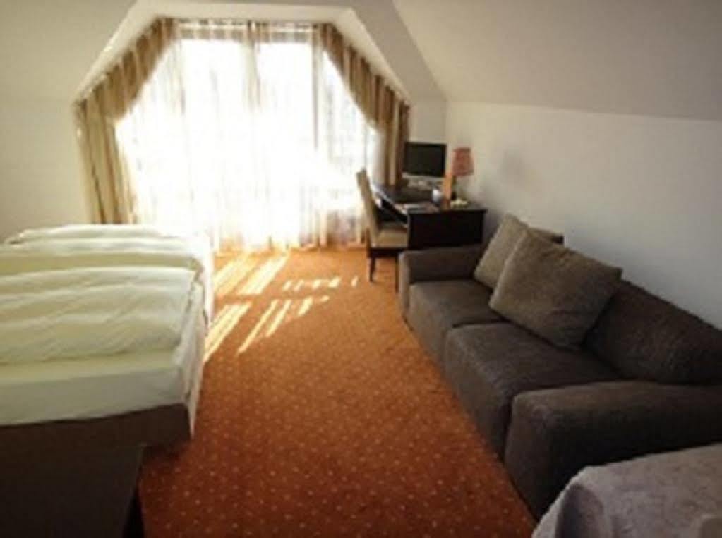 Parkhotel Leiser Planegg Dış mekan fotoğraf